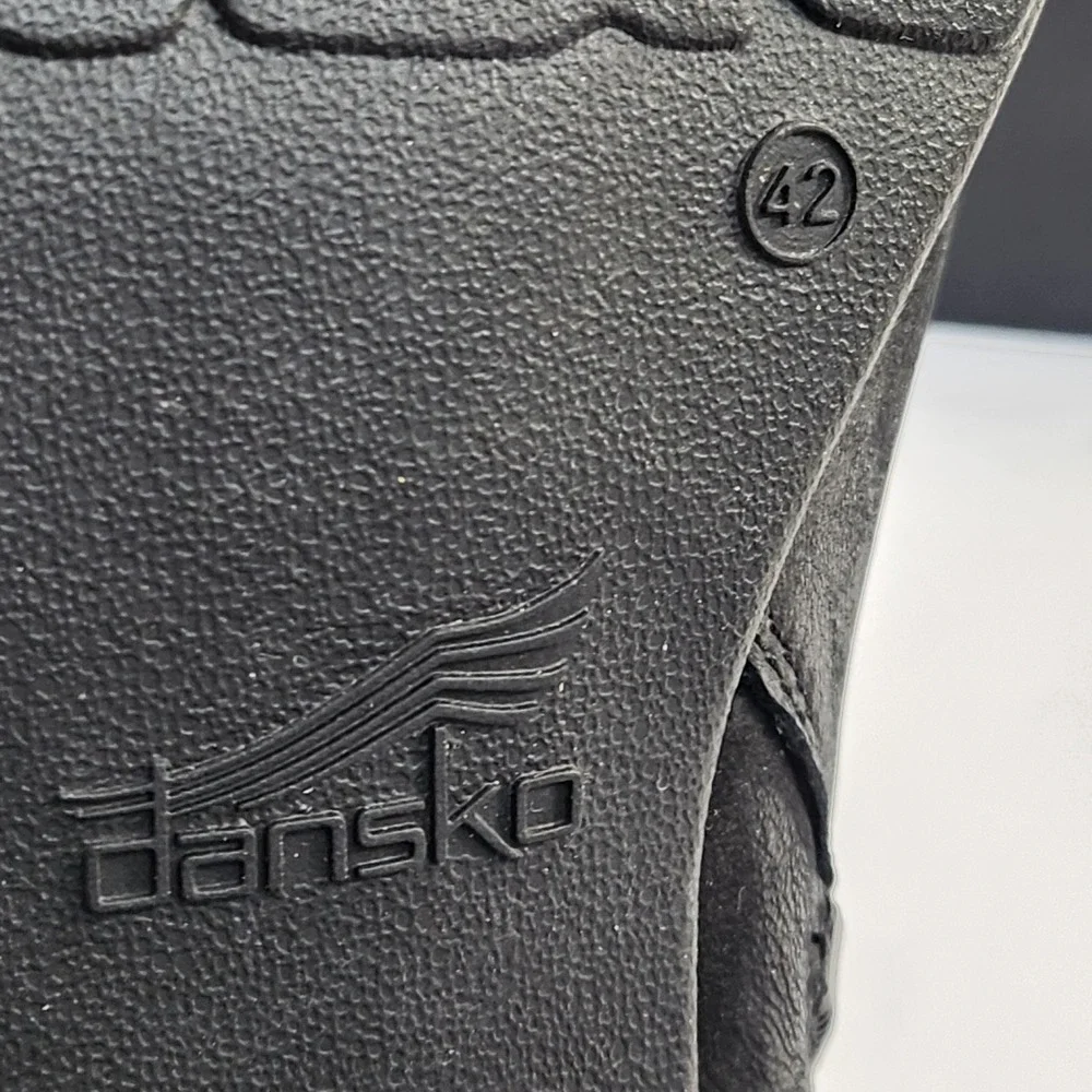 Dansko Debbie Black Leather Ankle Booties Side Zip Comfort Heel Sz 42 US 11.5/12